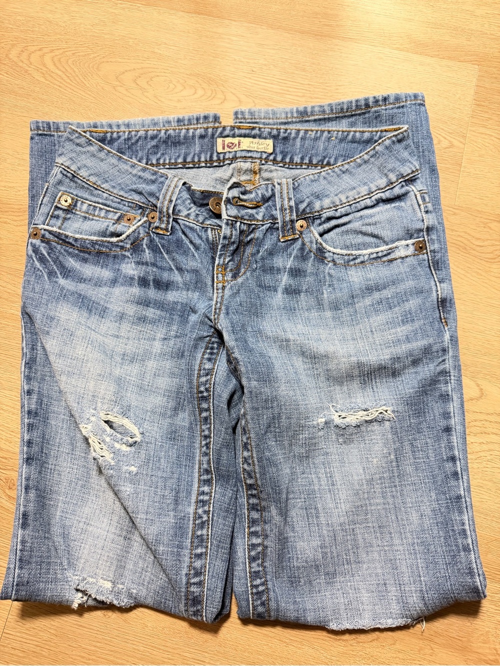 Levi's Women's Light Blue Distressed Boyfriend Jeans